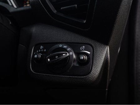 2017 Ford Kuga 2017 Kuga 1.5d TITANIUM/High spec/Warranty €13,888 thumbnail