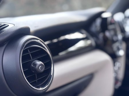 2017 MINI Hatch - thumbnail 16