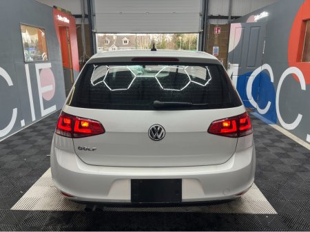 2015 Volkswagen Golf - thumbnail 3