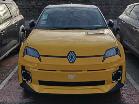 2026 Renault 5 E-Tech - thumbnail 3