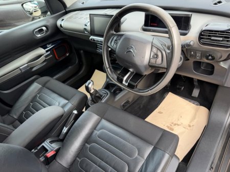 2017 Citroen C4 Cactus - thumbnail 19