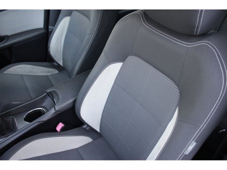 2015 Toyota Avensis - thumbnail 20