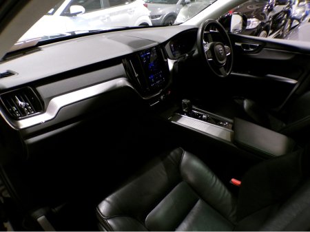 2023 Volvo XC60 *2023*ONLY 18,000 MILES*VOLVO XC60 RECHARGE 2.0 T6 350 PHEV AWD CORE BRIGHT EDITION*FULL VOLVO SERVICE HISTORY*PAN-SUNROOF*VOLVO ALLOY WHEELS*2 KEYS*FULL LEATHER HEATED SEATS*LANE PROTECTION*ACTIVE BR €47,900 thumbnail