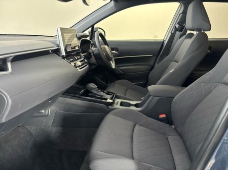 2025 Toyota Corolla Cross - thumbnail 6