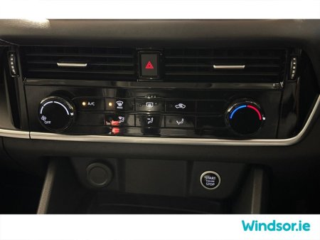 2023 Nissan Qashqai 1.3 PET MILD HYBRID XE €25,995 thumbnail