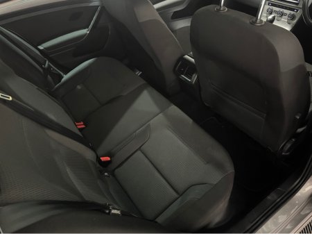 2015 Volkswagen Golf - thumbnail 12