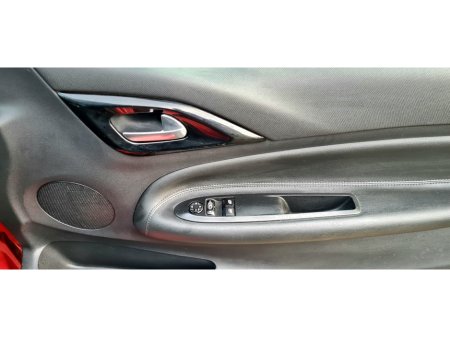 2015 Citroen DS3 1.2L Petrol PureTech 110 DStyle Ice 3dr €6,900 thumbnail