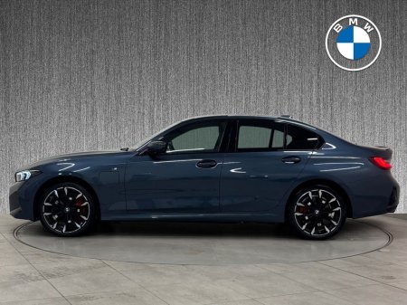 2026 BMW 3 Series - view 3