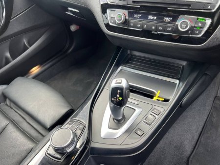 2018 BMW 1 Series - thumbnail 11