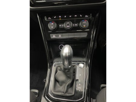 2017 Volkswagen Touran  €16,995 thumbnail