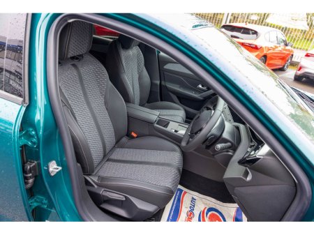 2026 Peugeot 308 - thumbnail 9