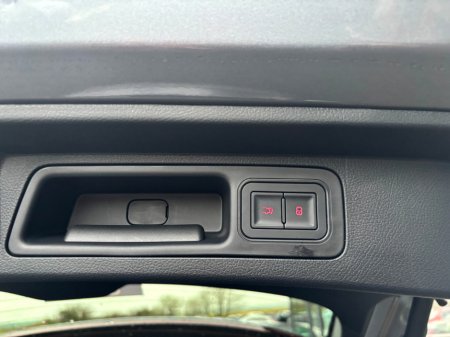 2025 BYD Seal U DM-i Comfort 26.6kWh *125km EV Range* €42,995 thumbnail