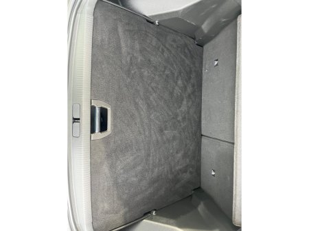 2023 Peugeot 2008 - thumbnail 6