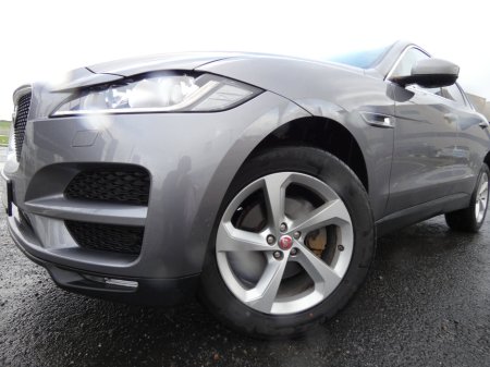 2020 Jaguar F-Pace RWD 2.0 D 180PS Chequered Flag Auto €26,950 thumbnail
