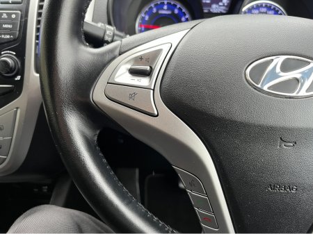 2018 Hyundai ix20 - thumbnail 19