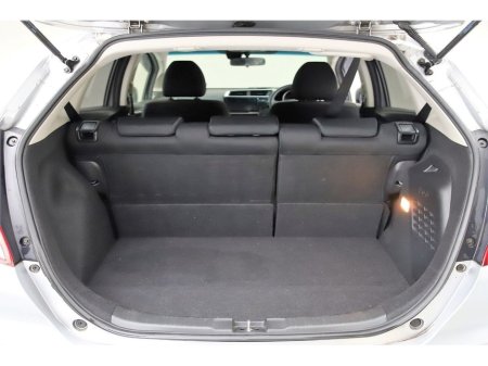 2018 Honda Fit - thumbnail 25