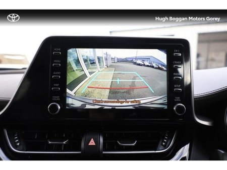 2022 Toyota C-HR HYBRID SOL 4DR AUTO €26,950 thumbnail