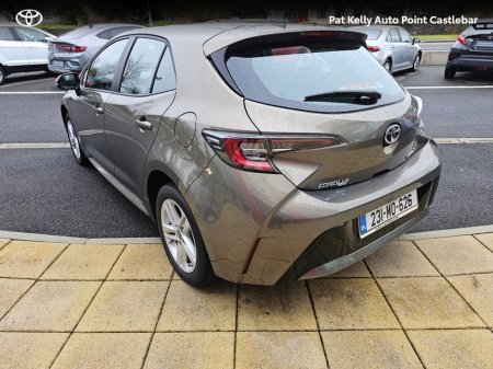 2023 Toyota Corolla LUNA H/B 4DR AUTO €27,900 thumbnail