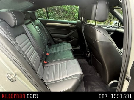 2016 Volkswagen Passat - thumbnail 13