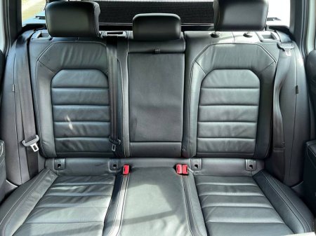 2016 Volkswagen Golf - thumbnail 12