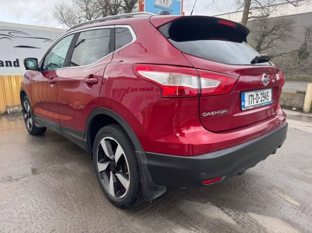 2017 Nissan Qashqai - thumbnail 16