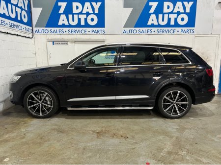 2018 Audi Q7 - thumbnail 4