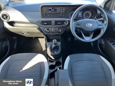 2022 Hyundai i10 DELUXE 5DR €17,900
