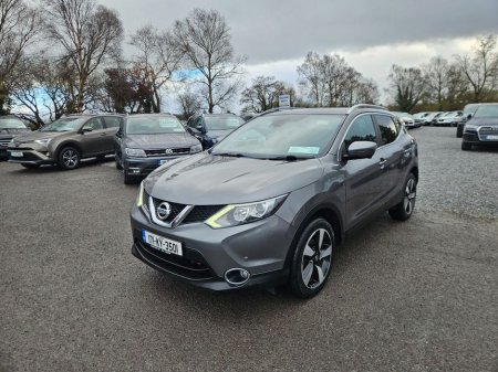 2017 Nissan Qashqai 1.5 DCI N-vision 110PS 5DR €14,500 thumbnail