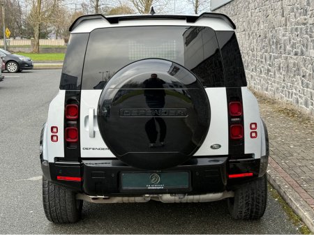 2023 Land Rover Defender 110 3.0 D  HARD TOP S 2 SEAT COMM €63,500 thumbnail