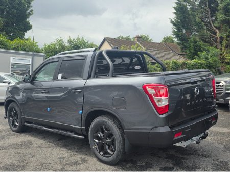 2025 Ssangyong Musso 2.2 PICK UP 5 SEATER COMMERCIAL 4WD 200 BHP 3.5 TON TOWING CAPACITY REV-CAMERA // 5 YEAR WARRANTY // APPLY FOR FINANCE TODAY // THE BEST VALUE PICK UP IN IRELAND // €43,950 thumbnail