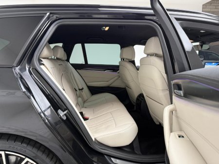 2020 BMW 5 Series 530E M SPORT €31,990 thumbnail