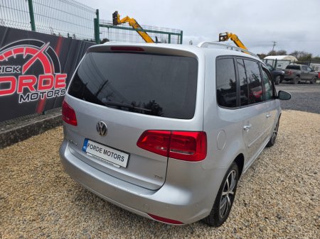 2012 Volkswagen Touran - thumbnail 4