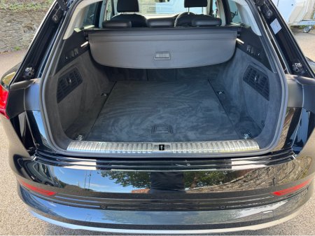 2022 Audi e-tron 55 TECHNIK QUATTRO 300kw  95kWh//LOW MILEAGE//AUDI HISTORY//LOVELY CONDITION//SIMI AND AA DEALER €32,950 thumbnail