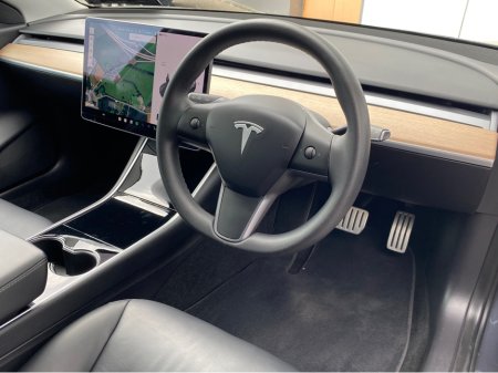 2020 Tesla Model 3 PERFORMANCE DUAL MOTORS 4DR AUTO €21,995