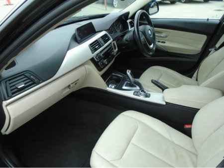 2018 BMW 3 Series - thumbnail 7