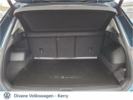 2025 Volkswagen Tiguan AUTO EDITION 75 2.0 TDI 150HP €48,950 thumbnail