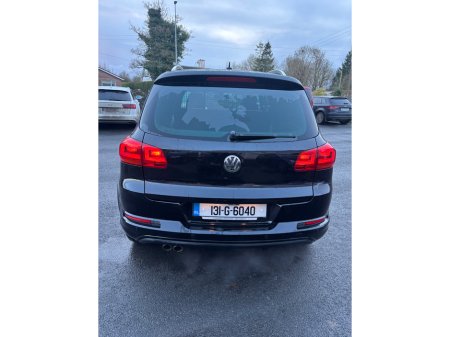 2013 Volkswagen Tiguan 2.0 R LINE TDI 177PS 5DR €12,250 thumbnail