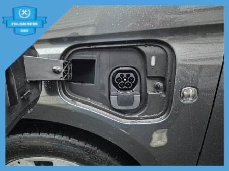 2026 Volkswagen Caddy /2026/1.5 PETROL PLUG-IN HYBRID/7 SEATER/WAV €69,500 thumbnail