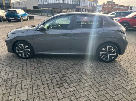 2024 Peugeot 208  €19,950 thumbnail