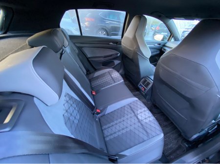 2021 Volkswagen Golf R-LINE 1.5 Auto Stunning Car €27,900 thumbnail