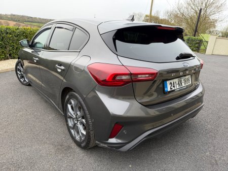 2024 Ford Focus - thumbnail 7