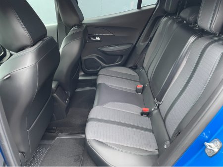 2021 Peugeot 2008 ALLURE 1.2 100 5DR LOW KMS. AS NEW! €17,995 thumbnail