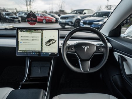 2020 Tesla Model 3 - thumbnail 6