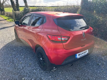 2016 Renault Clio - thumbnail 5