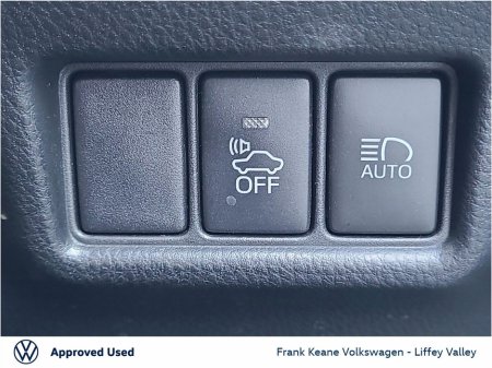 2018 Toyota C-HR SOL AUTO HYBRID 1.8 * *FULL LEATHER* *DIAMOND CUT ALLOYS* *CARPLAY* *HEATED SEATS* *BLIND SPOT* *NEW NCT* *12 MONTHS FRANK KEANE WARRANTY* *FINANCE AVAILABLE* €21,995 thumbnail