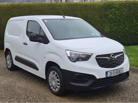 2021 Opel Combo 1.5 Diesel 3 Seater €10,750 thumbnail