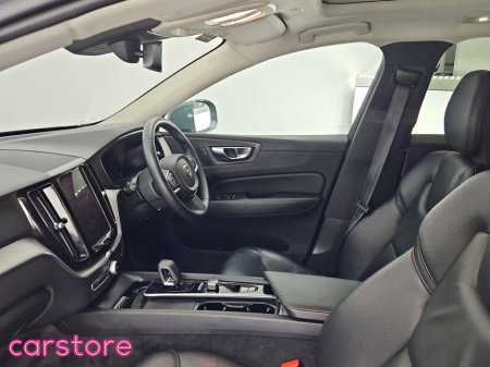 2022 Volvo XC60 - thumbnail 12