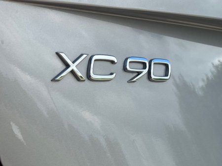 2024 Volvo XC90 RECHARGE T8 ULTIMATE AWD thumbnail