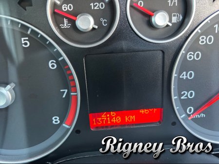 2008 Ford Focus - thumbnail 15