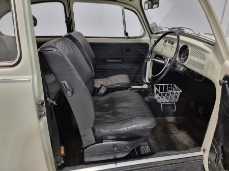 1973 Volkswagen Beetle * BEETLE 1300 * STUNNING EXAMPLE * IMMACULATE * TRINITY VOLKSWAGEN * €17,950 thumbnail